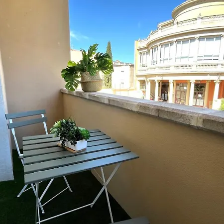 Centro Con Terraza Blco By Prestigi Terrassa