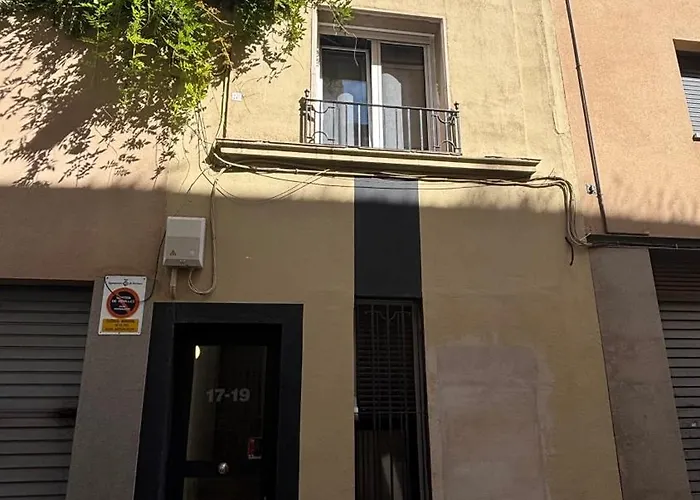 Centro Con Terraza Blco By Prestigi Terrassa